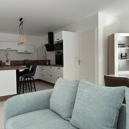 Neuf, 75 M², Pres De La Plage, Terrasse Spacieuse, Parking Securise - Fibre Incluse - Fr-1-539-66 Apartment *